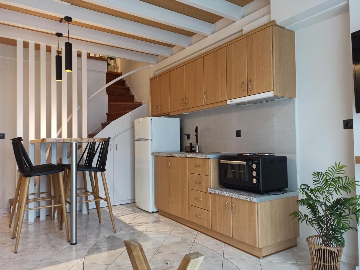 Filikon Maisonettes カラマタ エクステリア 写真