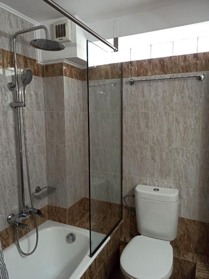 Filikon Maisonettes カラマタ エクステリア 写真